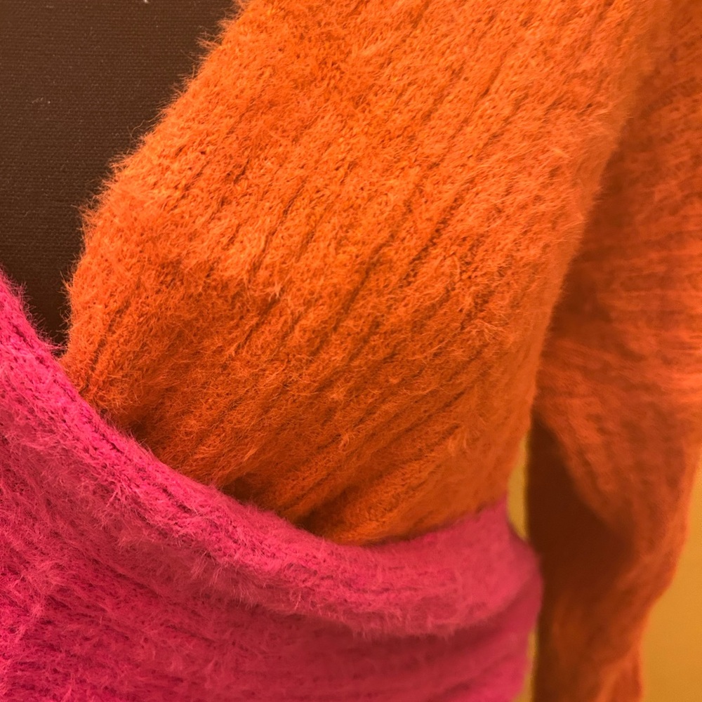 Fuzzy Orange Magenta Crossover Sweater Size L - Picture 3 of 4